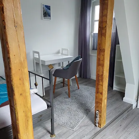 Zimmervermietung * Neumünster