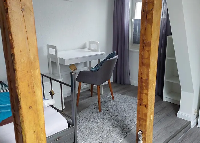 Zimmervermietung * Neumünster